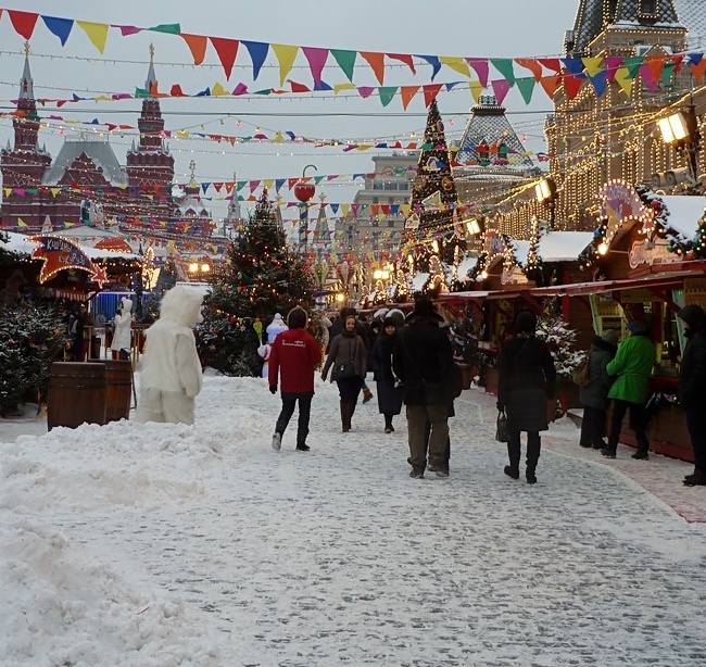 Новогодняя ярмарка в ГУМе