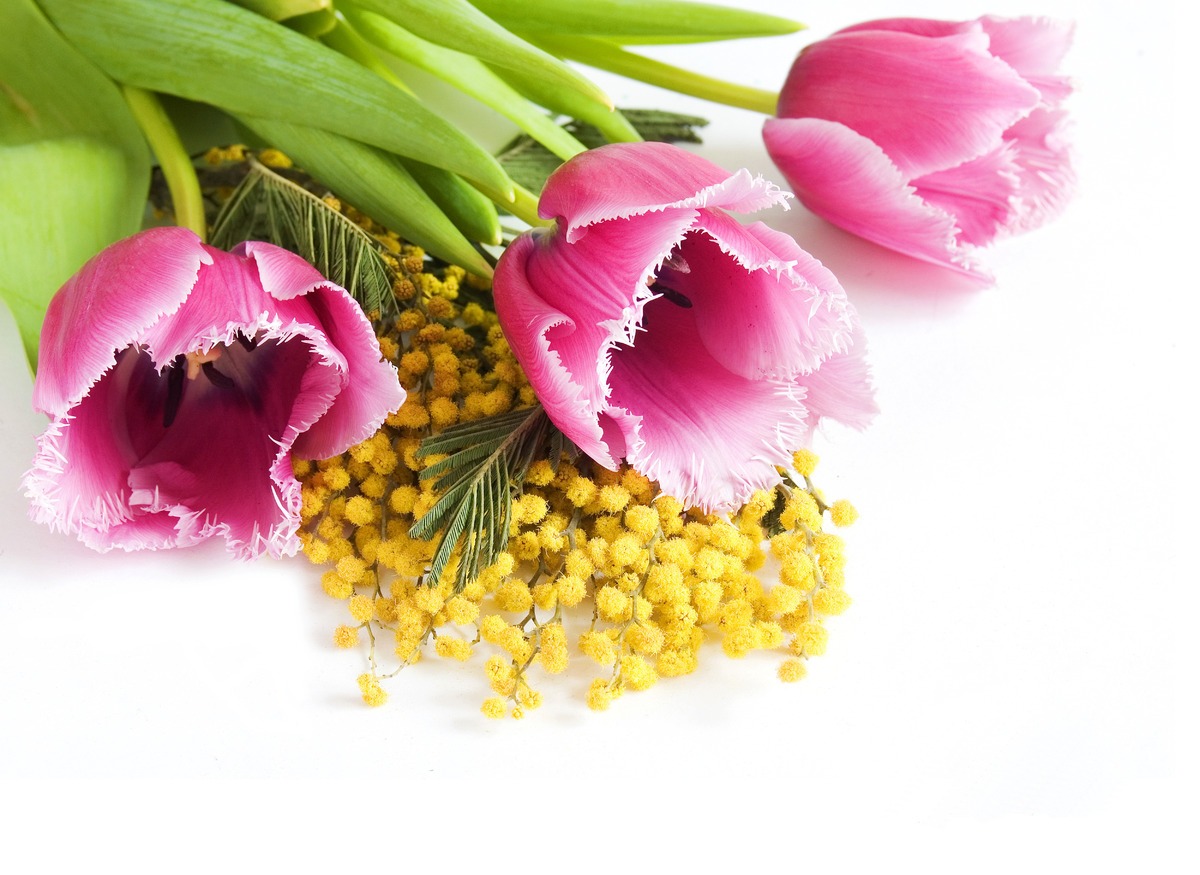 Красивые картинки на 8 марта с весенними цветами